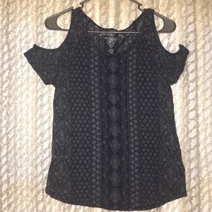 Blue tank top with shoulder holes